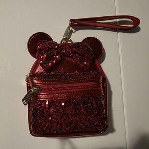 NWOT Disney Loungefly Minnie Mouse Red Sequin Mini Backpack Wristlet